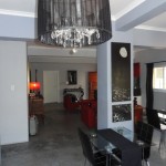 Does, Reviews – “Superb Seapoint Situ” – DM Does… Culture – Cape Town’s Villa Costa Rose Guest House – March 2011 (Posted Nov)